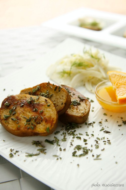 Handmade Seitan - Italian Vegan Chef Simona Scarone | Styling: Orsola Ciriello Kogan | Photo: ©LuciaZeccara