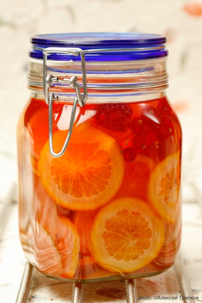 6218_orange_ockstyle_alexeytryaskov_eksmo