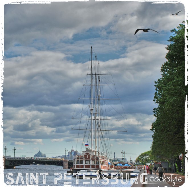 Travel Bites :: Channels of Saint Petersburg, Russia | photo: ©ockstyle