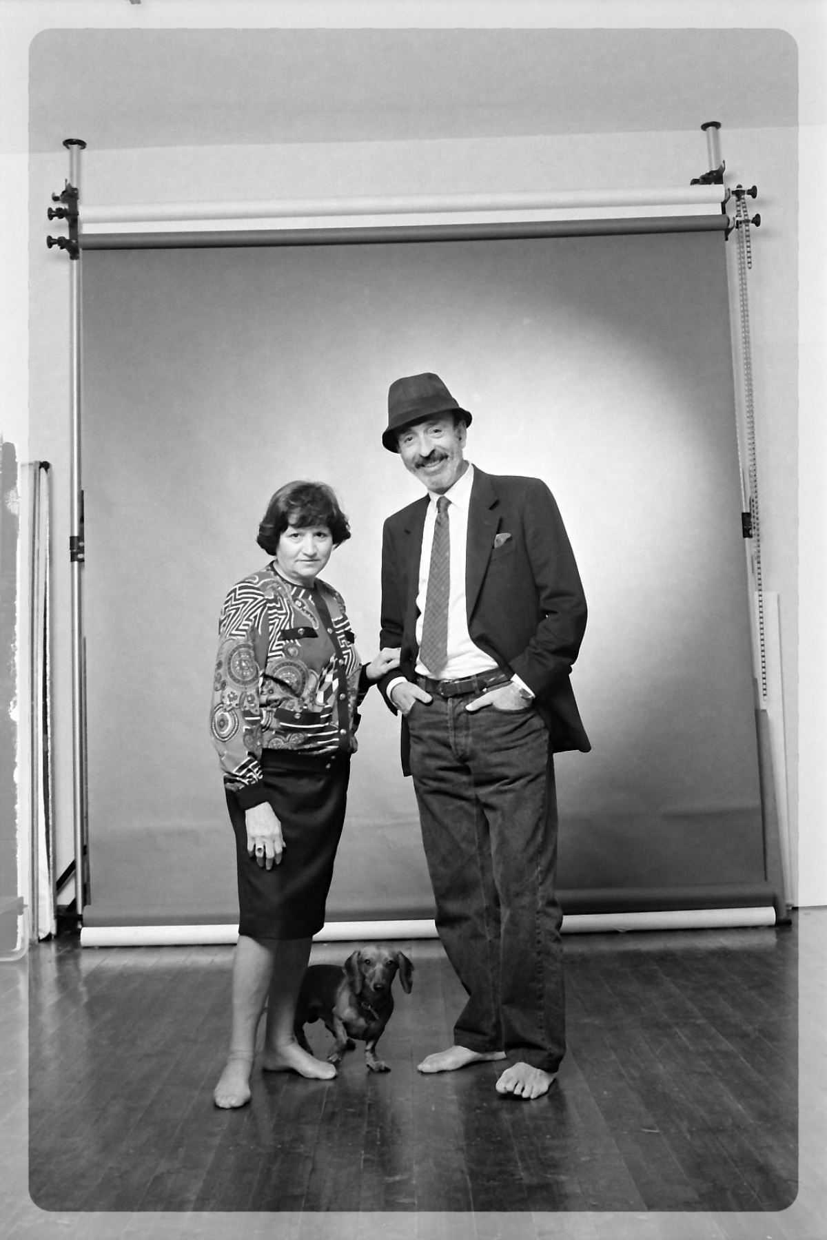 Barefoot: Romano e signora con Arturo | Black & white studio portrait collage ©OrsolaCirielloKogan